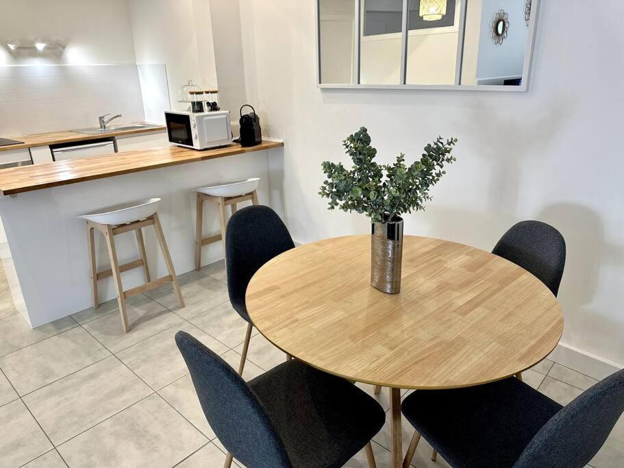 Apartment Le Nid Douillet Nîmes